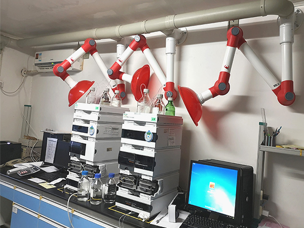 實驗室萬向排氣罩PP三節(jié)可調(diào)化驗室 實驗室抽氣罩