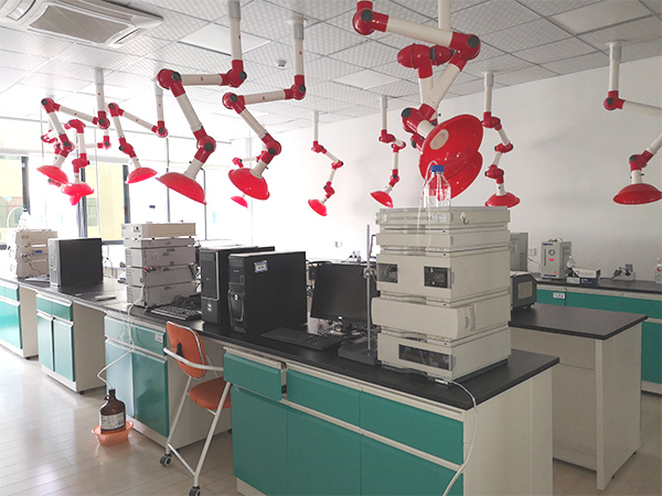 實驗室萬向排氣罩PP三節(jié)可調(diào)化驗室 實驗室抽氣罩